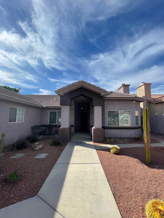 Building Photo - 31325 Avenida La Gaviota