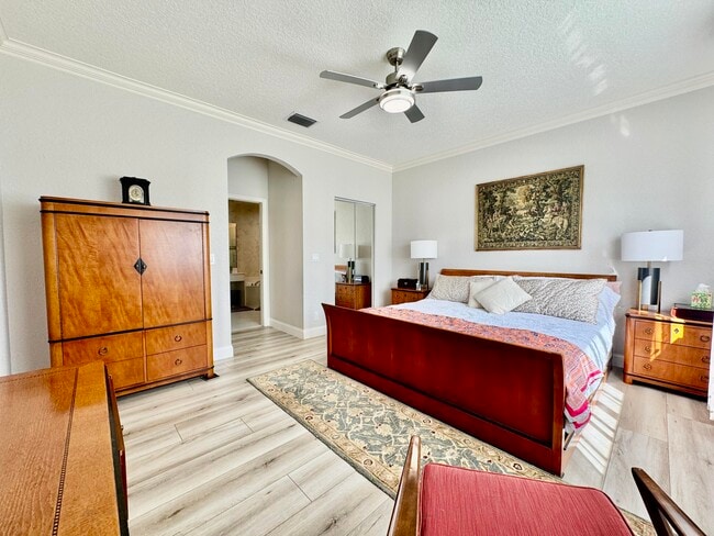 Building Photo - 8082 Aberdeen Dr