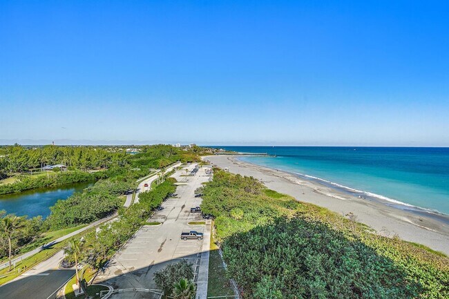Building Photo - 400 Ocean Trail Way