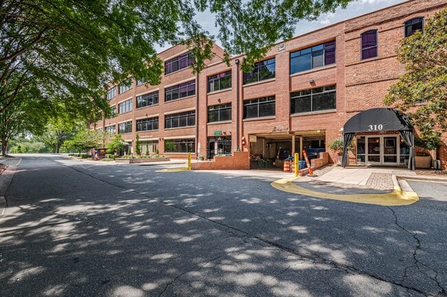 Building Photo - 310 Arlington Ave