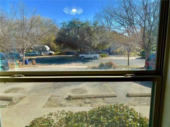 Building Photo - 3451 Willowrun Dr