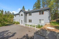 Building Photo - 1327 W Qualchan Dr