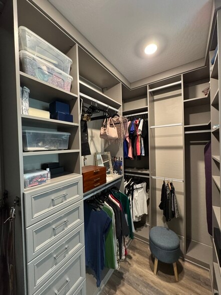 Walk-in closet in primary bedroom - 331 Coastal Redwood St