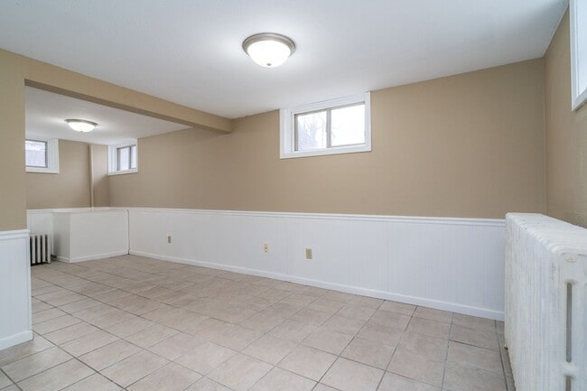 Building Photo - 1110 2nd Ave N