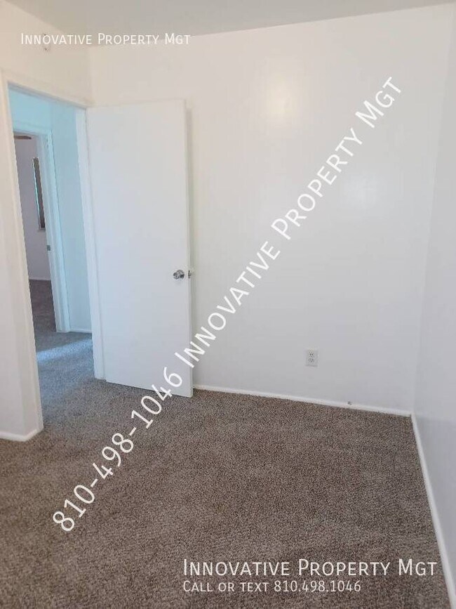 Building Photo - Beautiful 3 bedroom, 1 bath, desirable are...