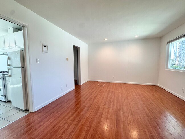 Interior Photo - Windsor Apartments