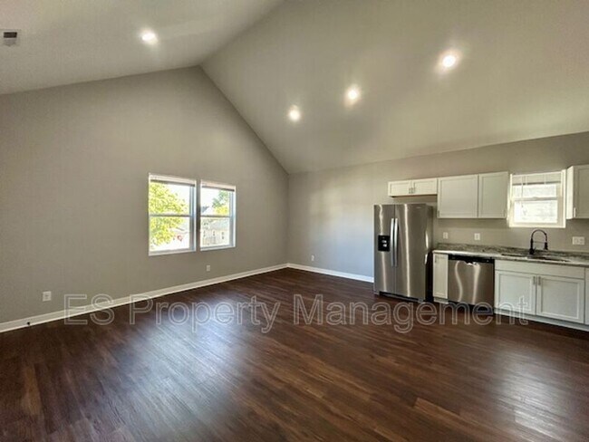 Building Photo - 1602 Quill St