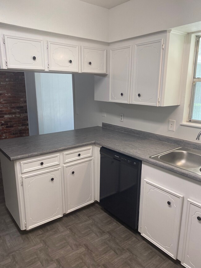 Building Photo - 7143 Triola Ln