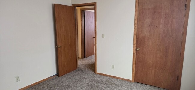 Building Photo - 5777 N 91st St