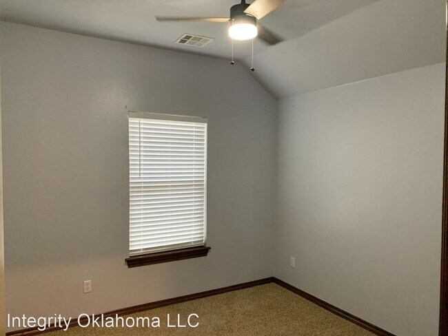Building Photo - 4 br, 2 bath House - 2424 Wimberley Creek Dr.