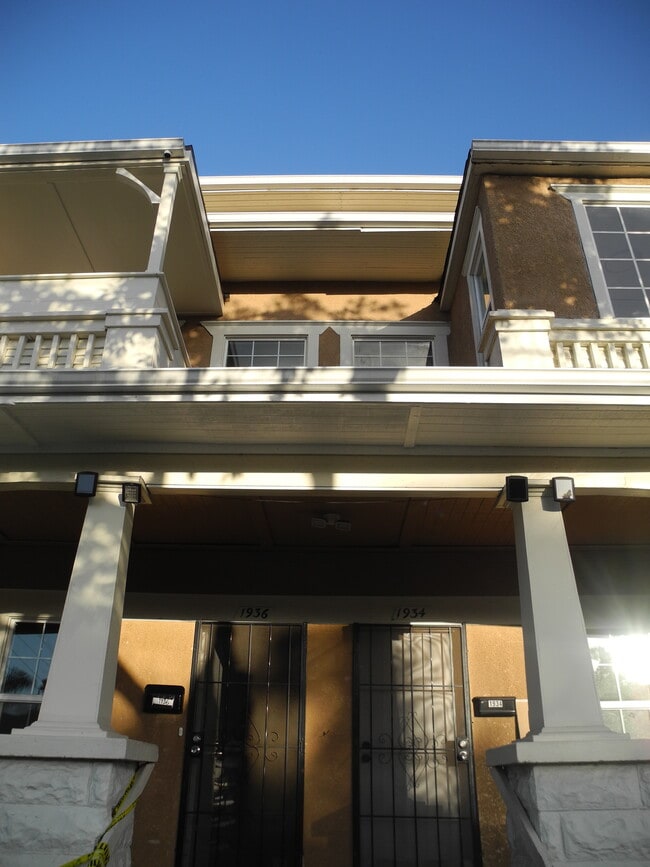 Main entrance - 1934 Henderson Ave