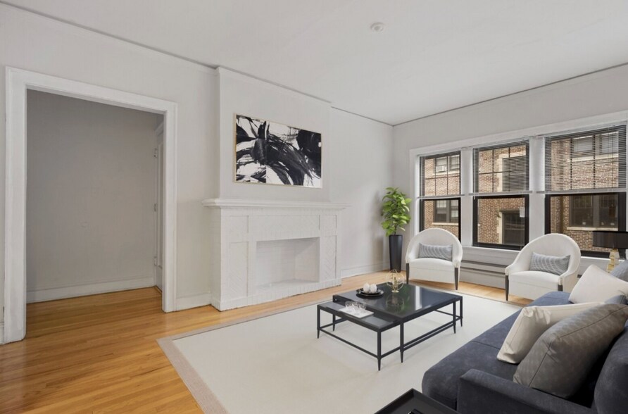 Building Photo - 1312 Oak Ave