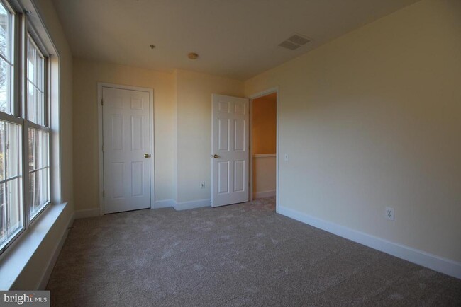 Building Photo - 12918 Ethel Rose Way