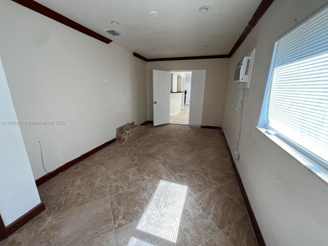 Building Photo - 2510 Wiley St