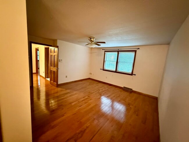 Building Photo - 69 Timberline Dr