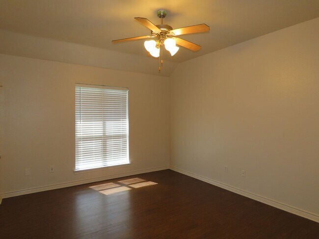 Building Photo - 15494 FM 849