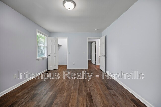 Building Photo - 804 Norwalk Dr