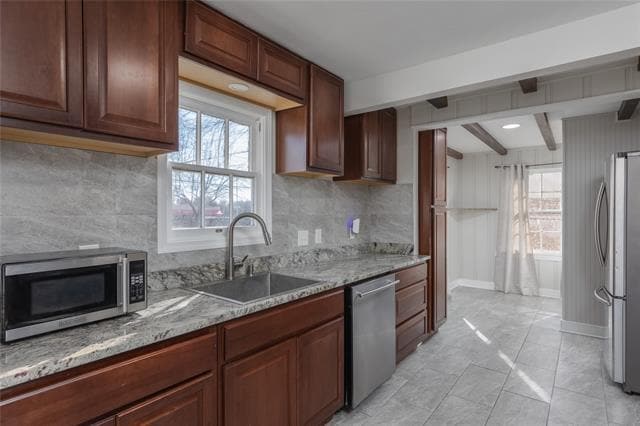 Building Photo - 4525 Almena Rd