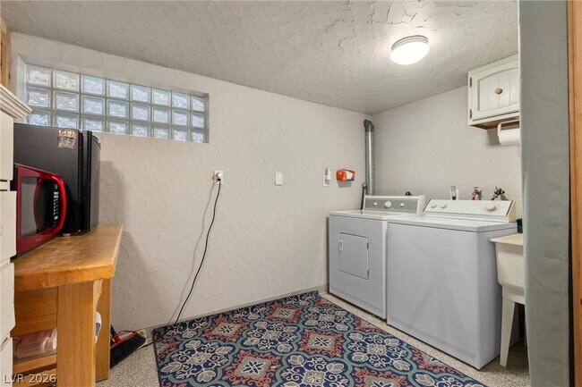 Building Photo - 4187 Matterhorn Way