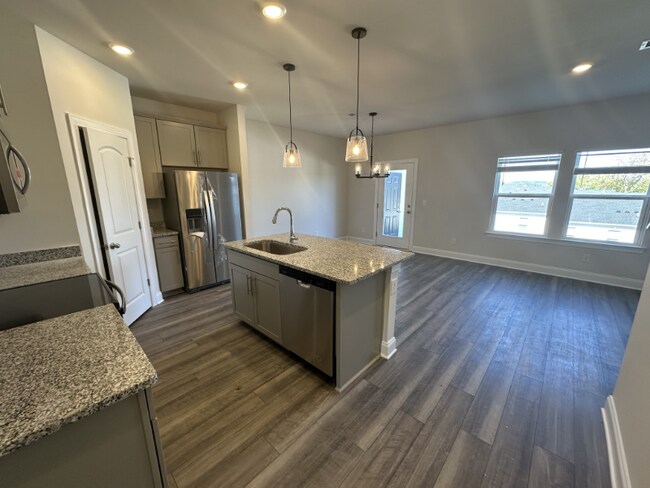 Building Photo - 4525 Skywood Ln