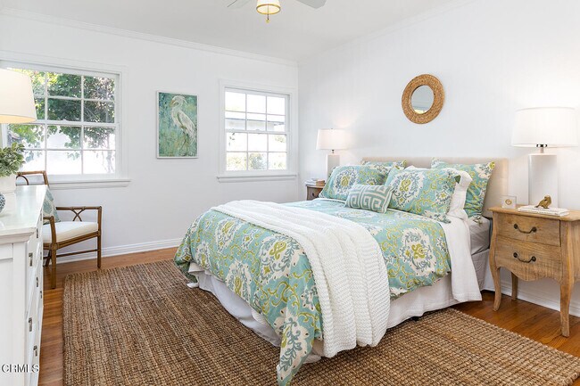 Building Photo - 2065 San Marino Ave