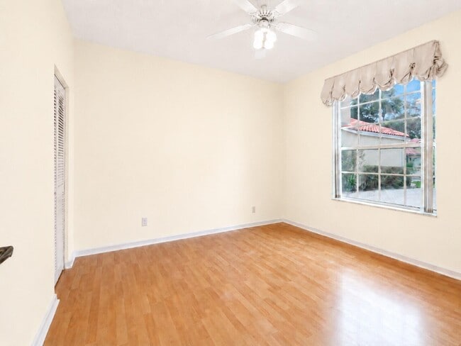 Building Photo - 11081 Springbrook Cir