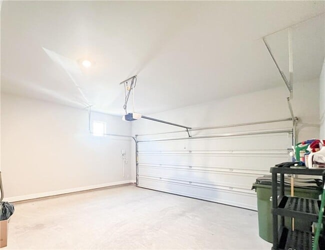 Building Photo - Stunning 4/BR 3.5/BA Home for Rent in Lean...