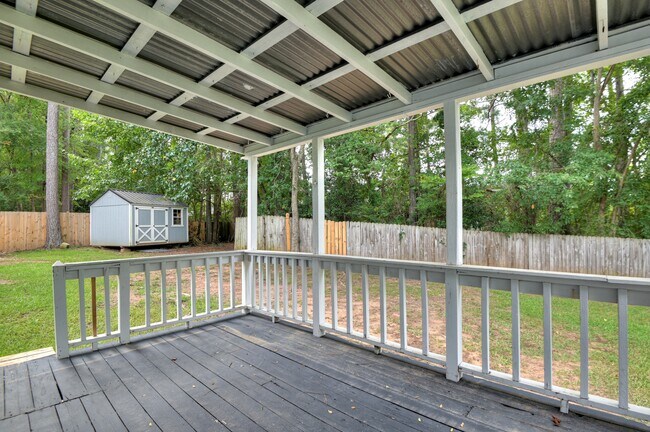 Building Photo - 454 Windtree Pl