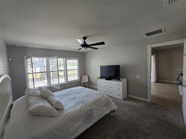 Building Photo - 11895 Iselle Dr