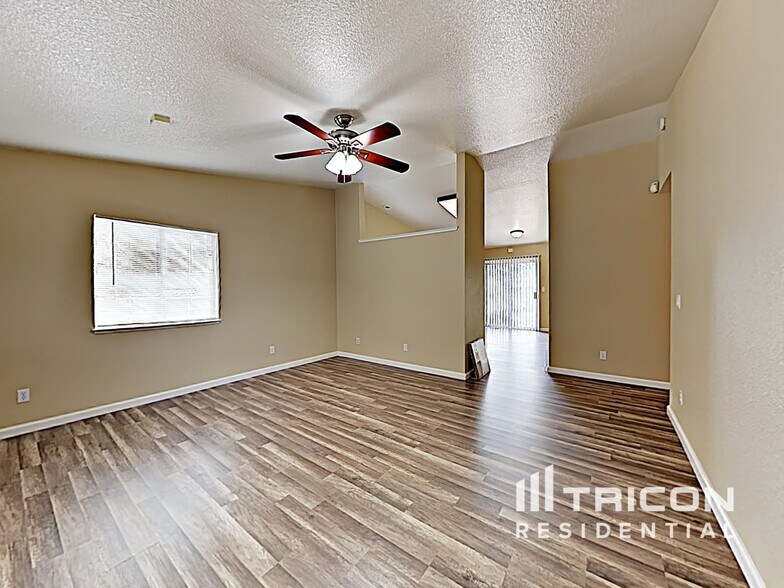 Building Photo - 6290 W Crow Ct