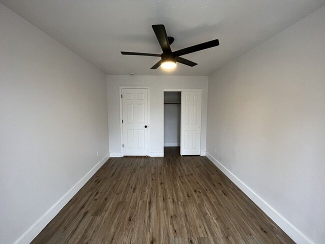 Building Photo - 3 bedroom, 2.5 bathroom home in the heart of Elk Grove