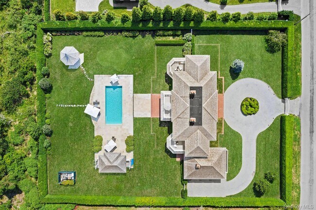 Building Photo - 20 Quogo Neck Ln