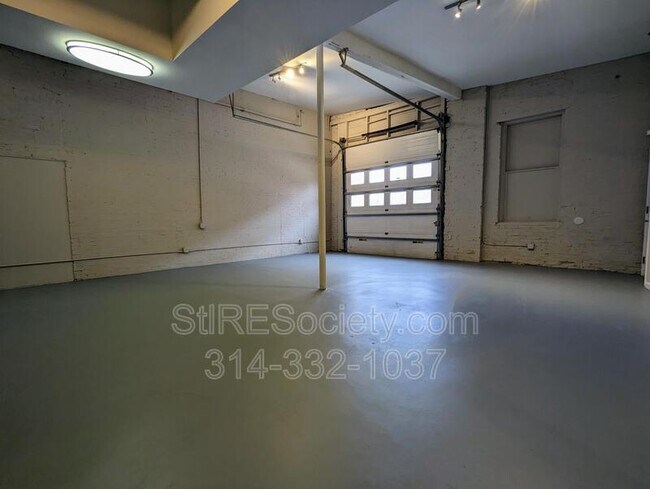 Building Photo - 7024 Pennsylvania Ave