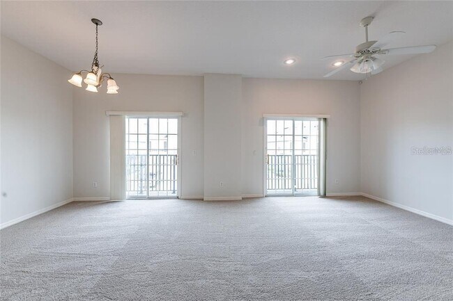 Building Photo - 6612 S Goldenrod Rd