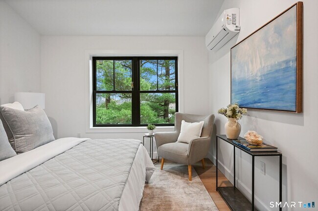 Building Photo - 131 Beach Rd