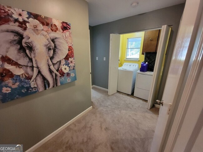 Building Photo - 3166 Big Springs Ct