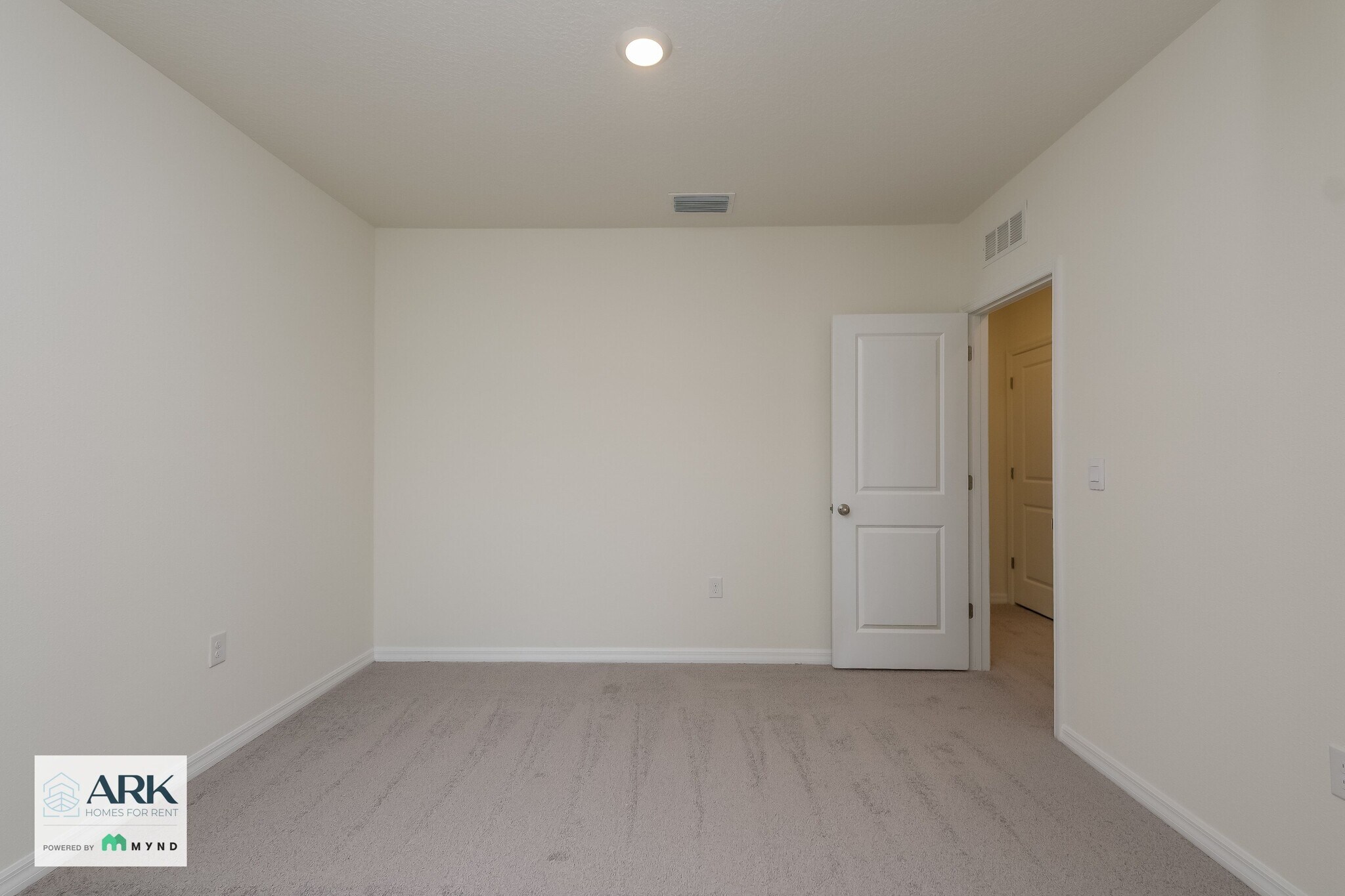 Building Photo - 2905 Suncoast Plains Dr