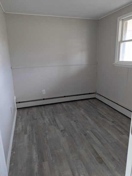 Bedroom - 1313 E 9th St