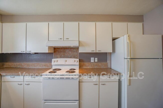 Building Photo - 1709 SE 145th Ct