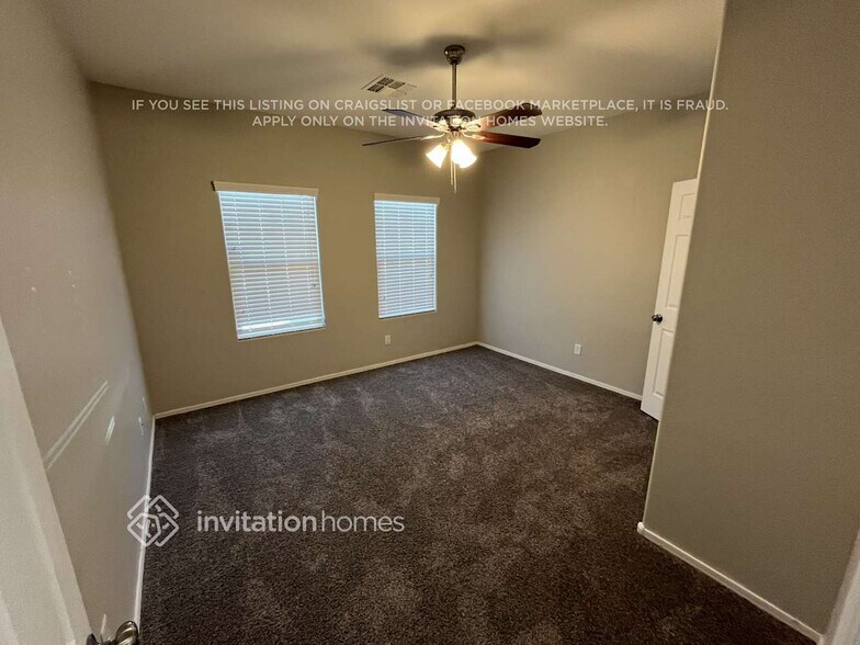 Building Photo - 21167 W Cypress St