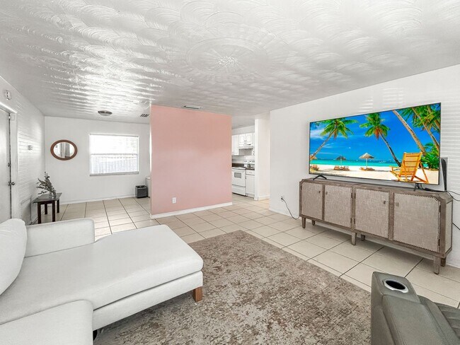 Building Photo - Beautiful 3BR | 1BA Unfurnished Home for Rent – Move-In Ready!