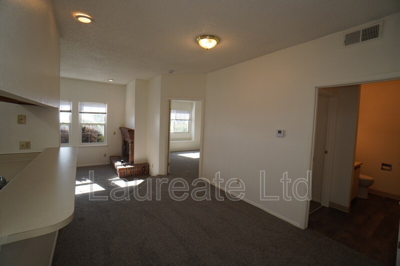 Building Photo - 4760 S Wadsworth Blvd