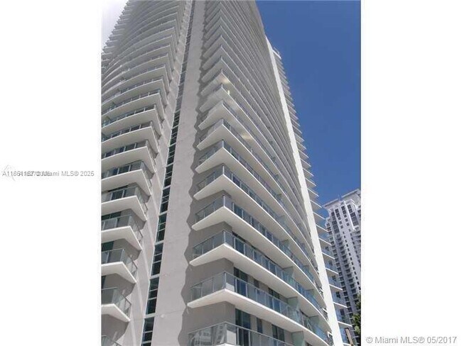 Building Photo - 1100S S Miami Ave