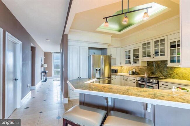 Building Photo - 1510 Waterford