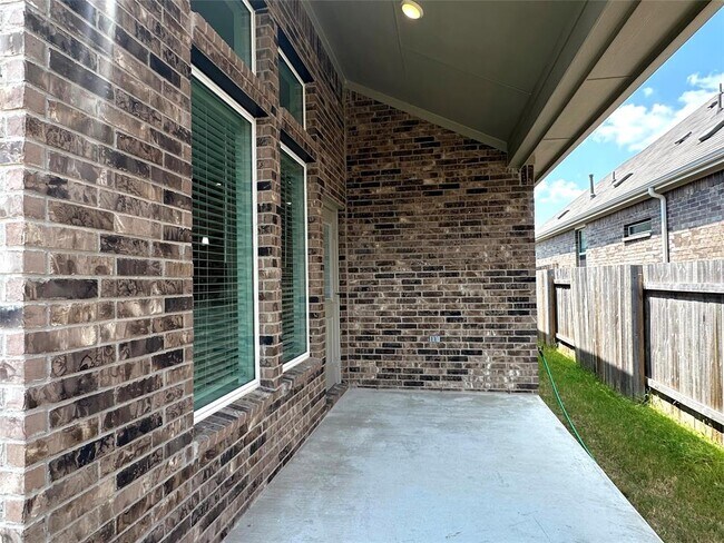 Building Photo - 469 Durian Lp
