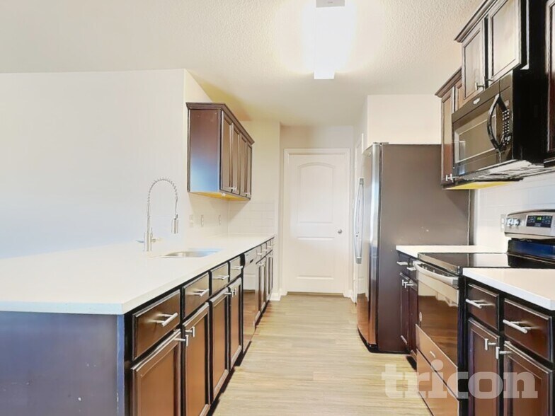 Building Photo - 1405 Breanna Ln