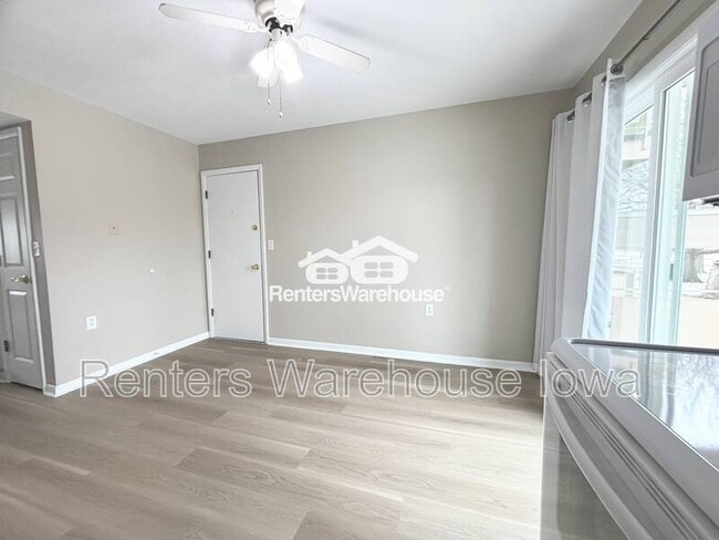 Building Photo - 6202 62nd St