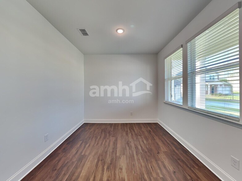 Building Photo - 799 Alcovy Ml Pk