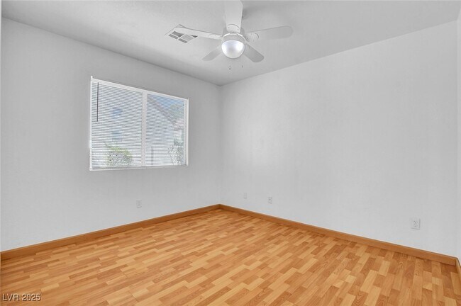 Building Photo - 9740 Bootstrap