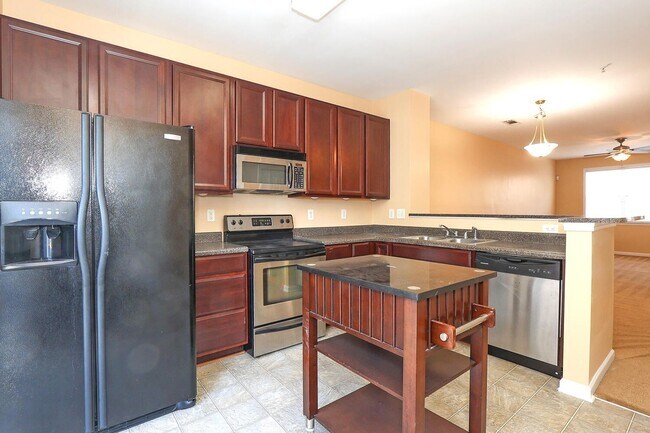 Building Photo - Weddington2664